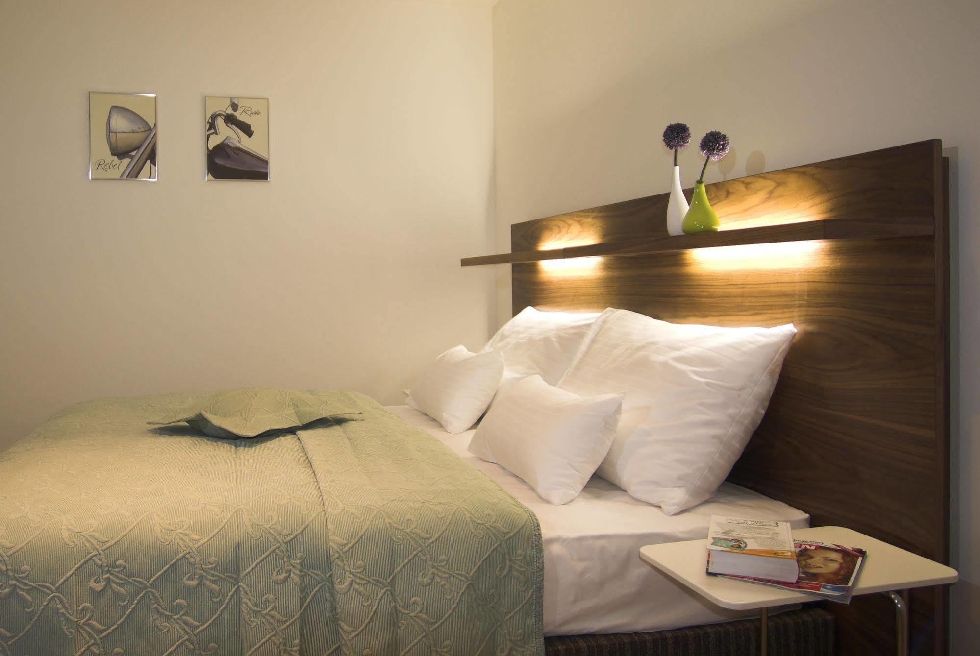 Residence Karlova Прага Екстериор снимка