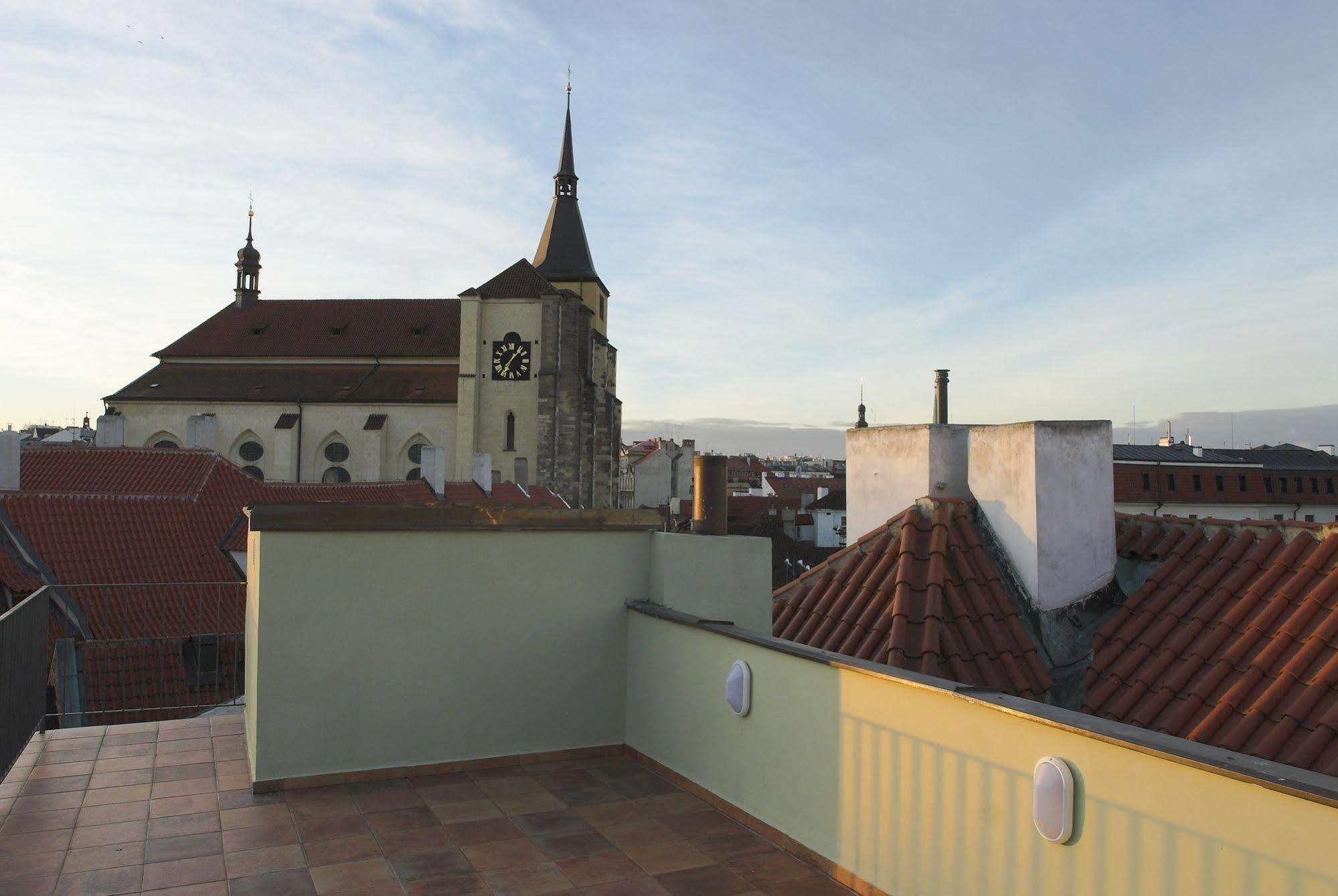 Residence Karlova Прага Екстериор снимка